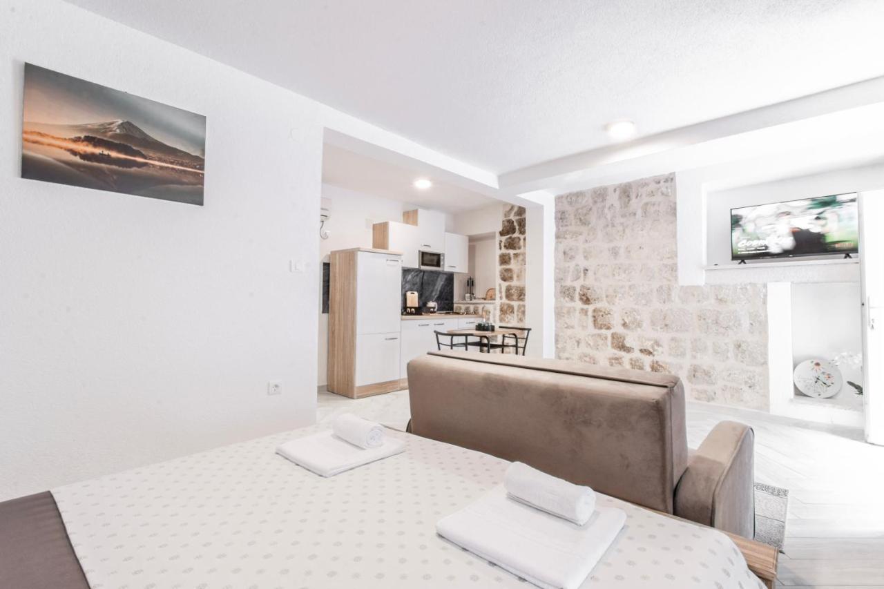 Apartments Florian Лопуд Екстер'єр фото