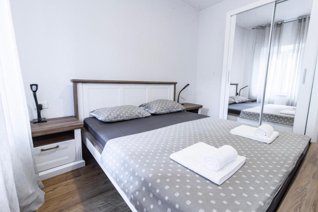 Apartments Florian Лопуд Екстер'єр фото