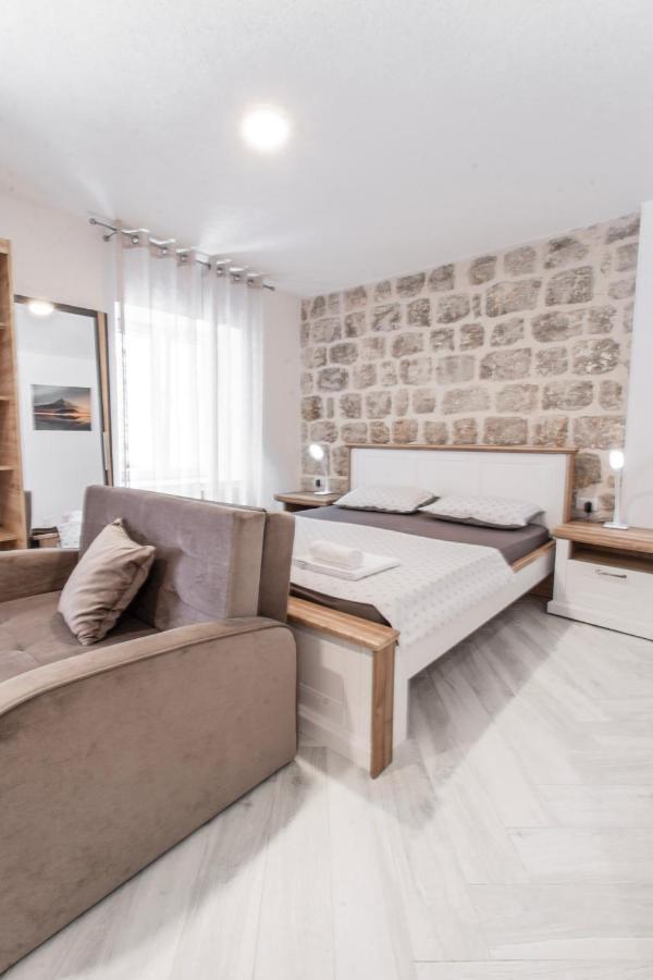 Apartments Florian Лопуд Екстер'єр фото