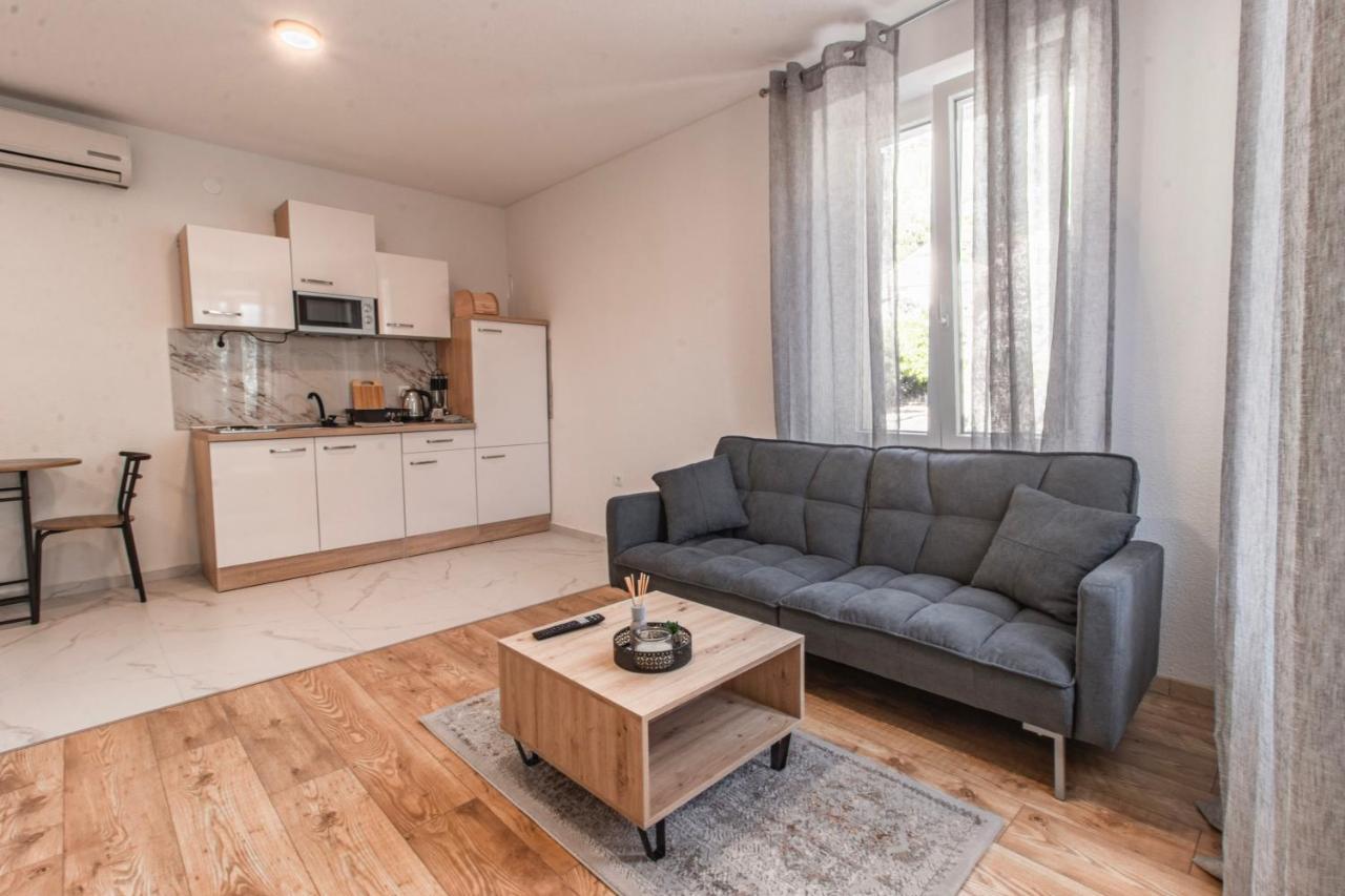 Apartments Florian Лопуд Екстер'єр фото