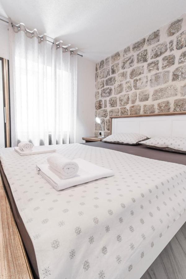 Apartments Florian Лопуд Екстер'єр фото