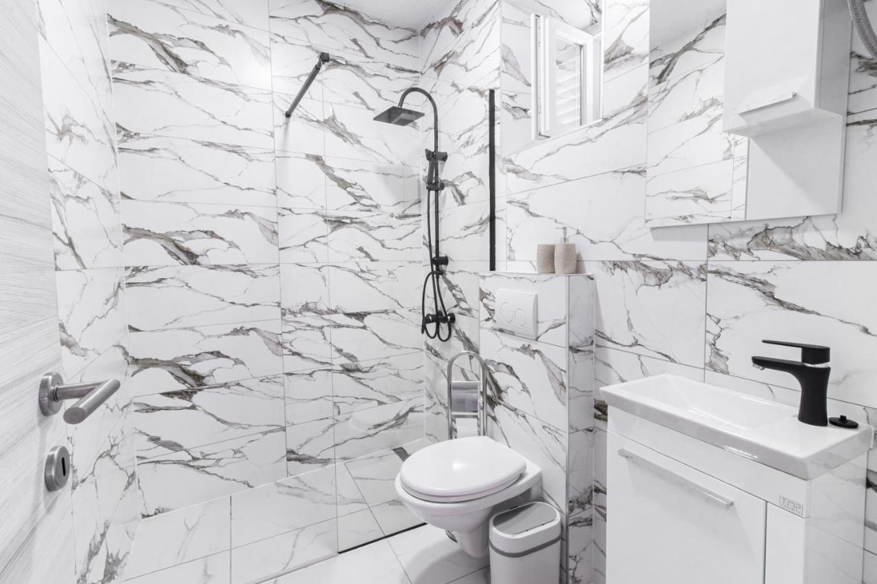 Apartments Florian Лопуд Екстер'єр фото