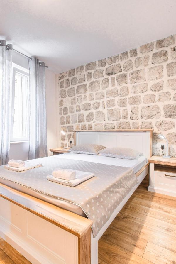 Apartments Florian Лопуд Екстер'єр фото