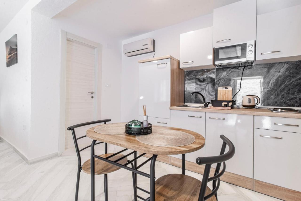 Apartments Florian Лопуд Екстер'єр фото