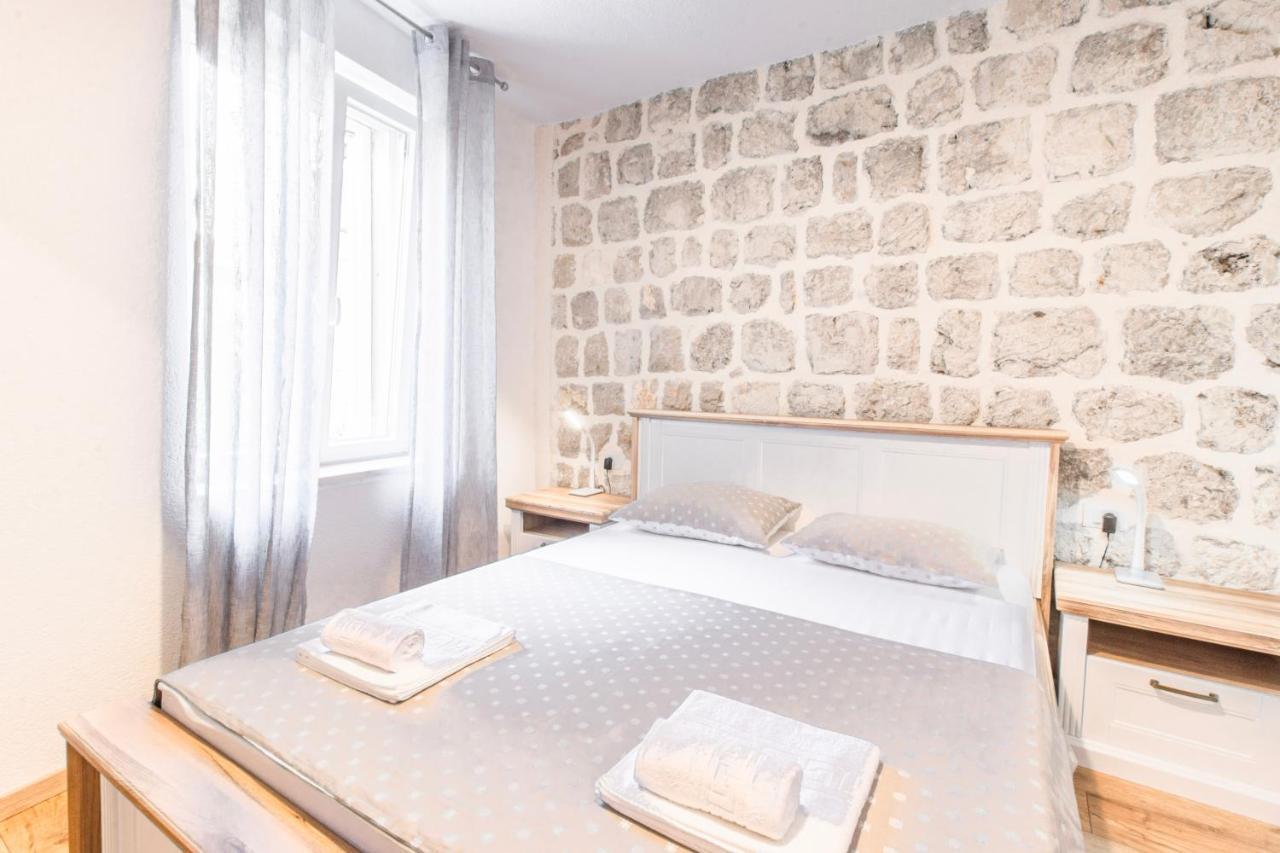 Apartments Florian Лопуд Екстер'єр фото