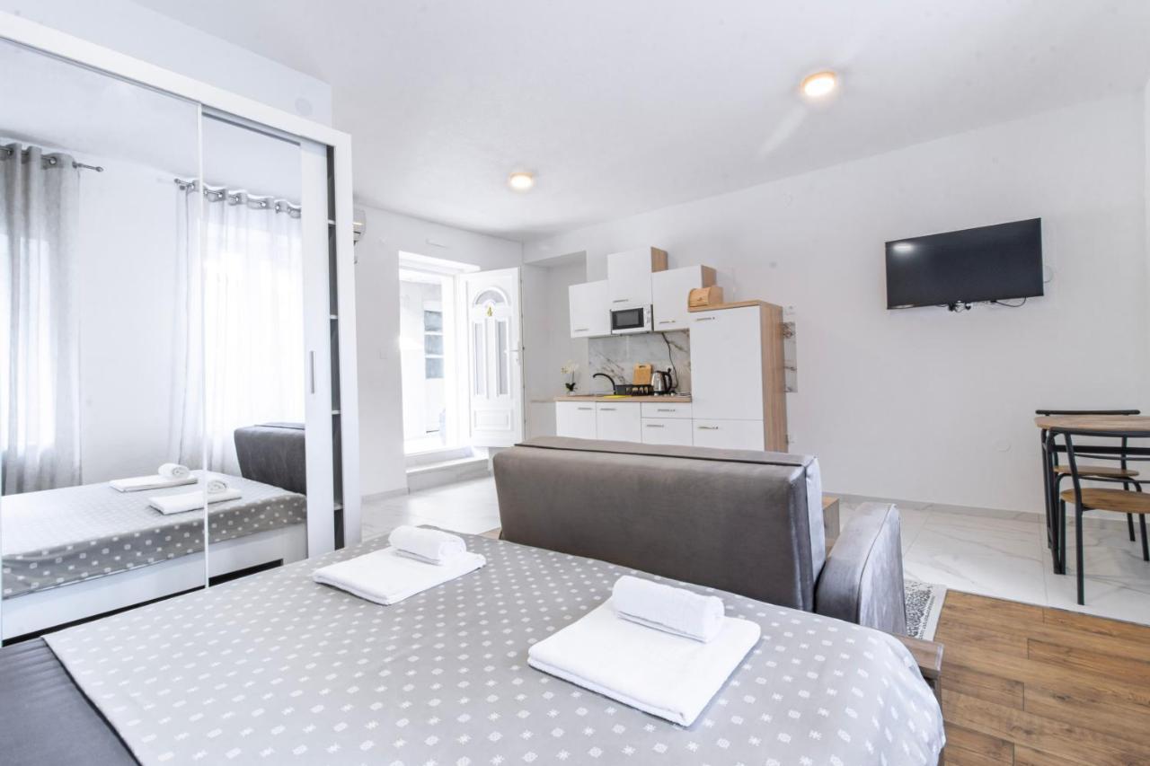 Apartments Florian Лопуд Екстер'єр фото
