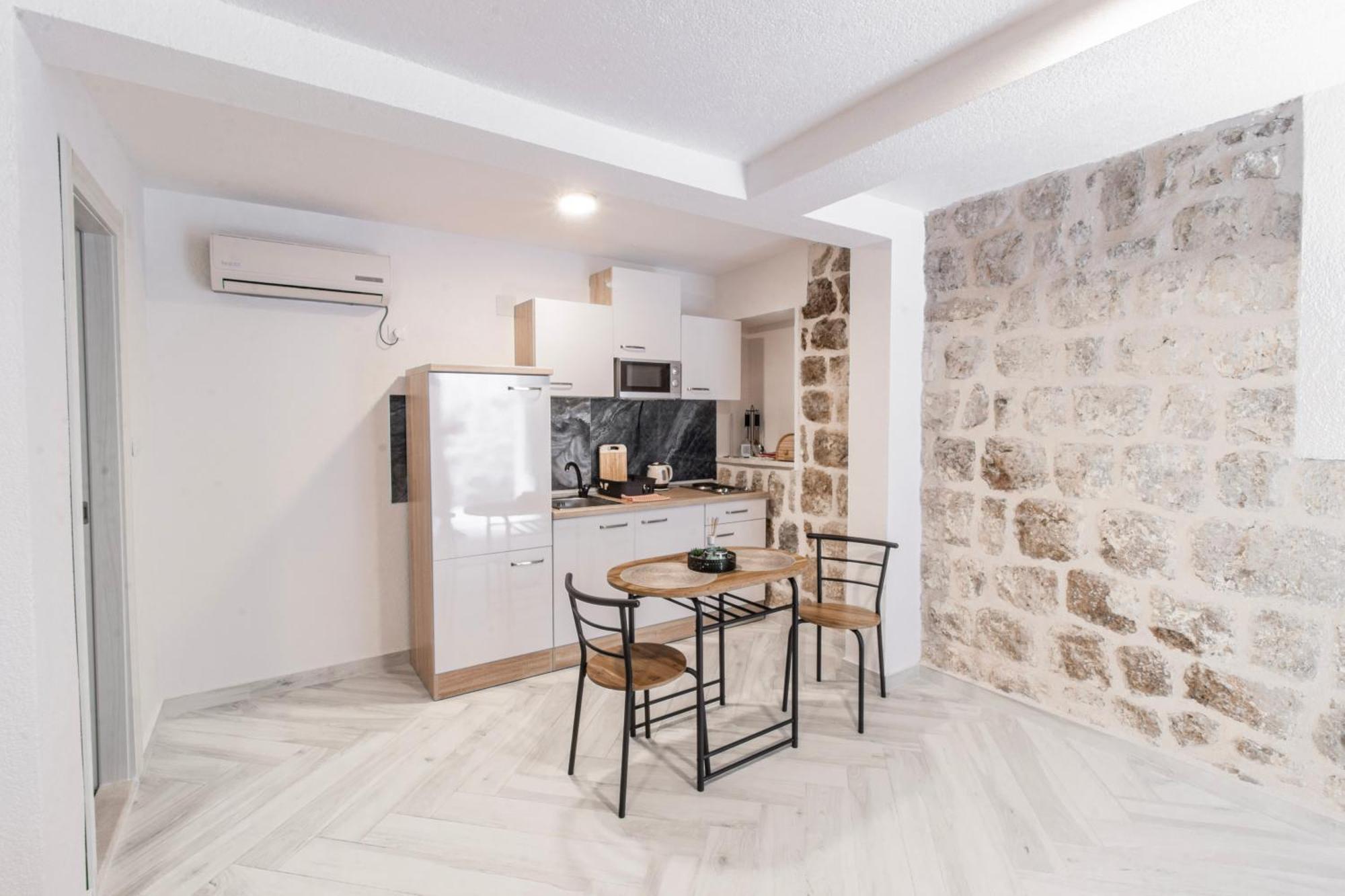 Apartments Florian Лопуд Екстер'єр фото