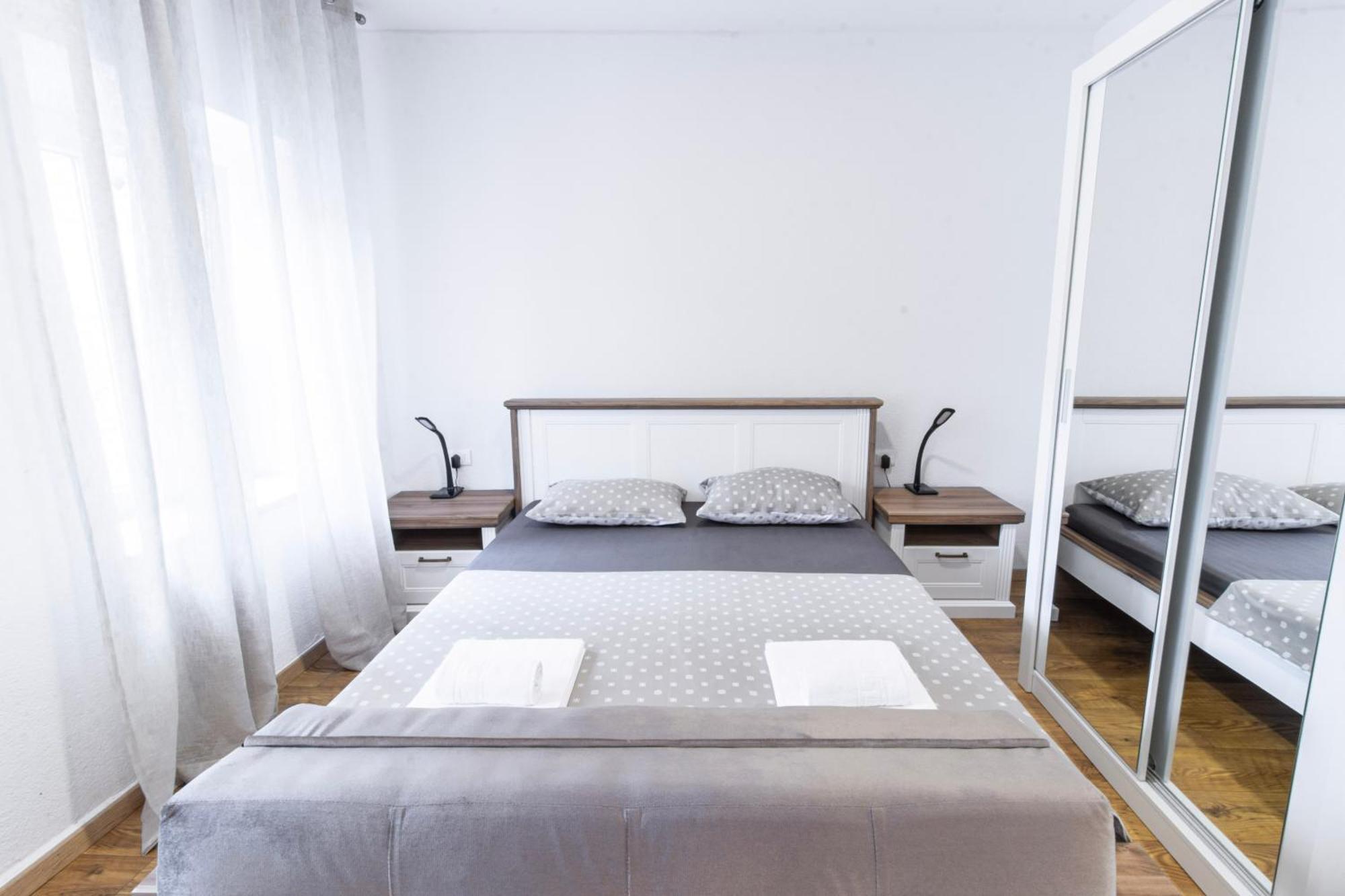 Apartments Florian Лопуд Екстер'єр фото