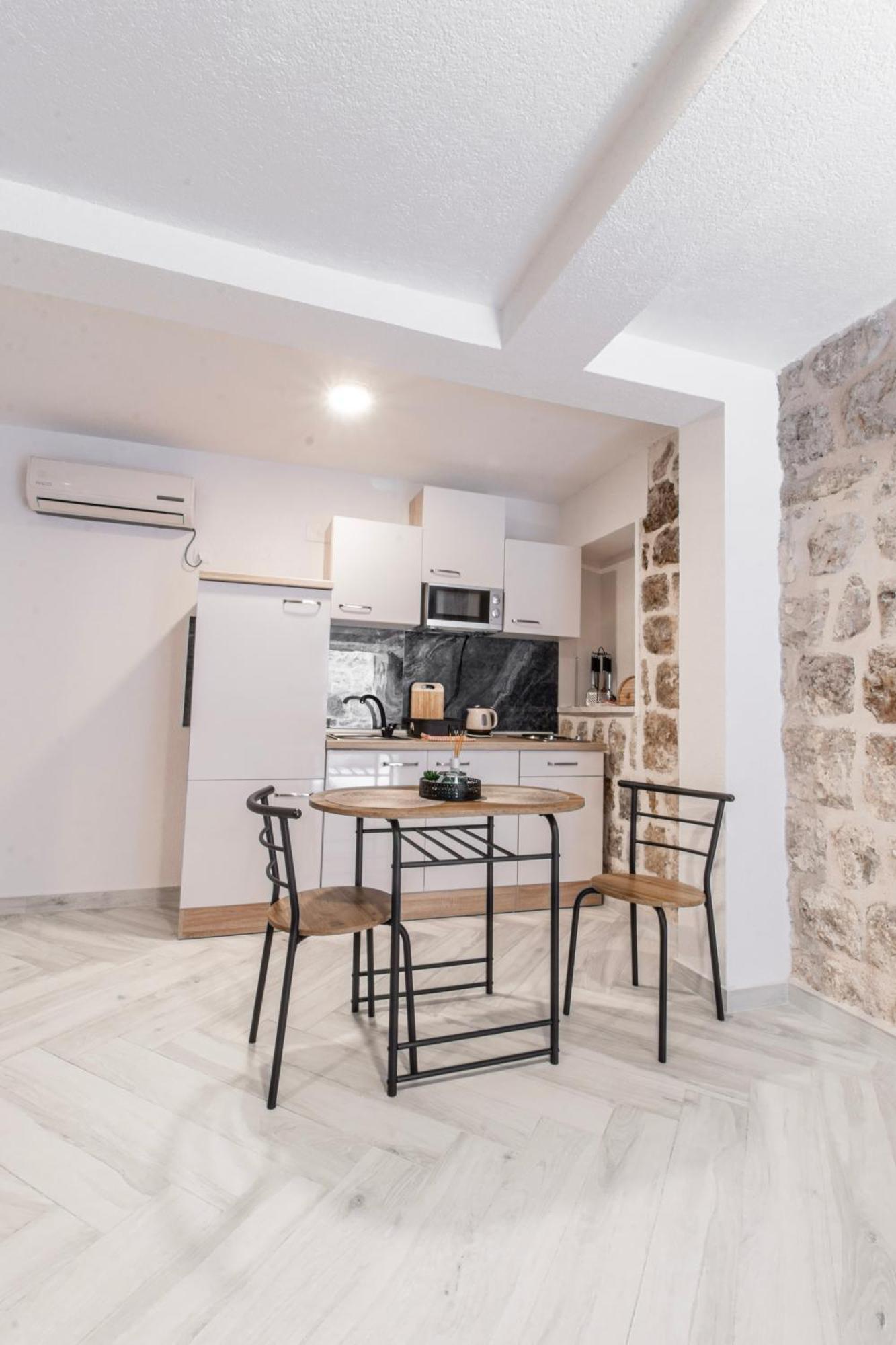 Apartments Florian Лопуд Екстер'єр фото