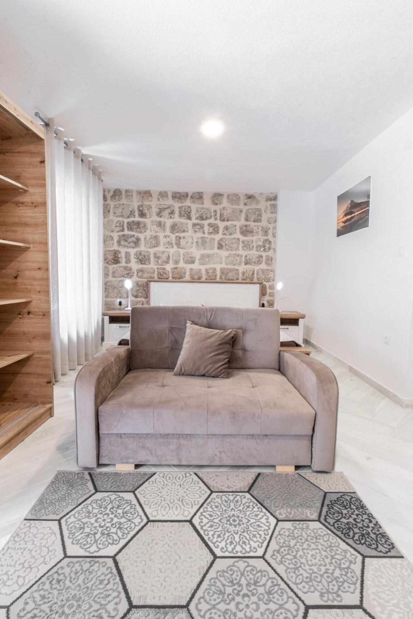 Apartments Florian Лопуд Екстер'єр фото